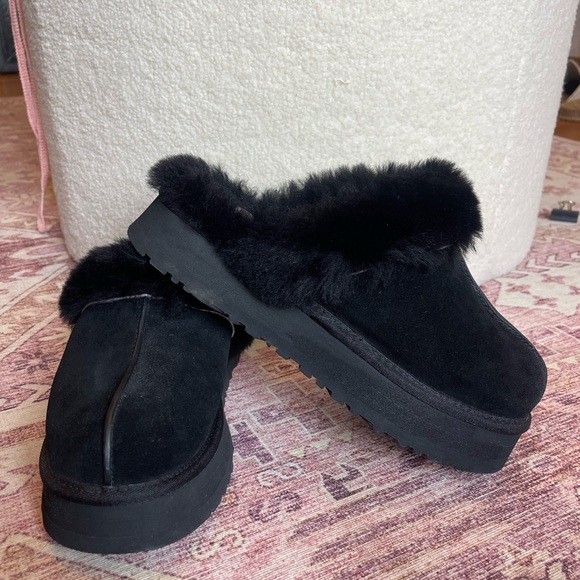 UGG Disquette Platfrom Slipper - Picture 10 of 13